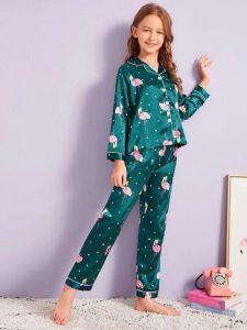 لباس و خواب 